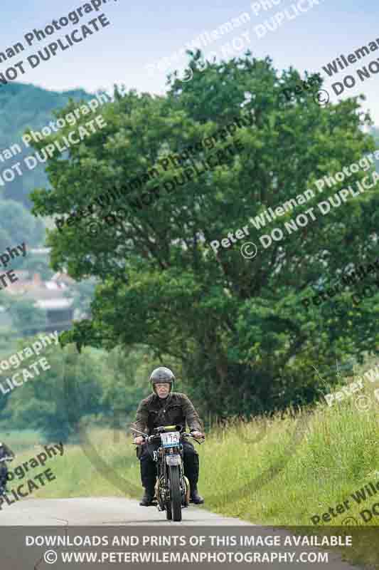 Vintage motorcycle club;eventdigitalimages;no limits trackdays;peter wileman photography;vintage motocycles;vmcc banbury run photographs